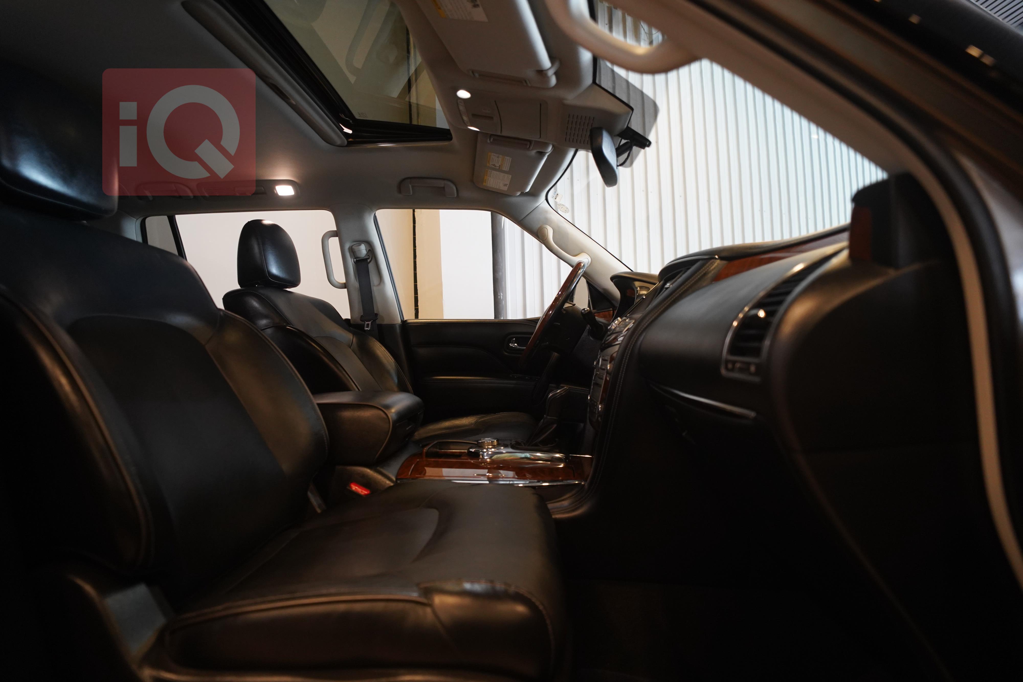 Infiniti QX80